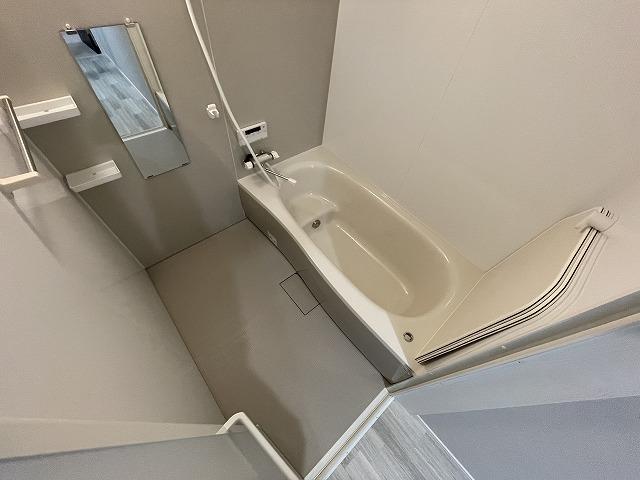 バス・シャワールーム　浴室