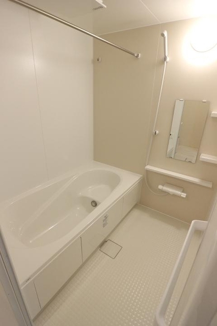 バス・シャワールーム　バスルーム