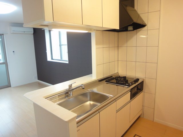 キッチン　キッチン（ガスコンロ付）