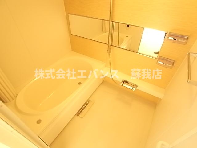 バス・シャワールーム　お風呂です