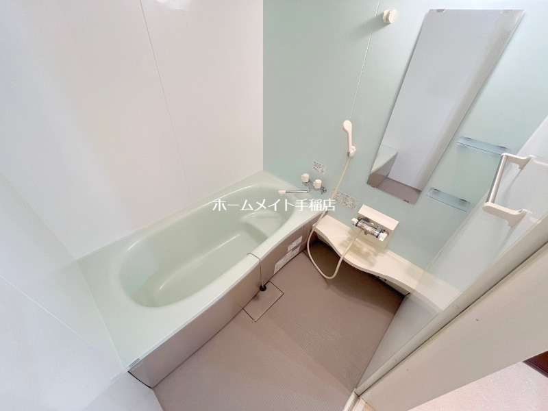 バス・シャワールーム　ゆったりバスルーム♪