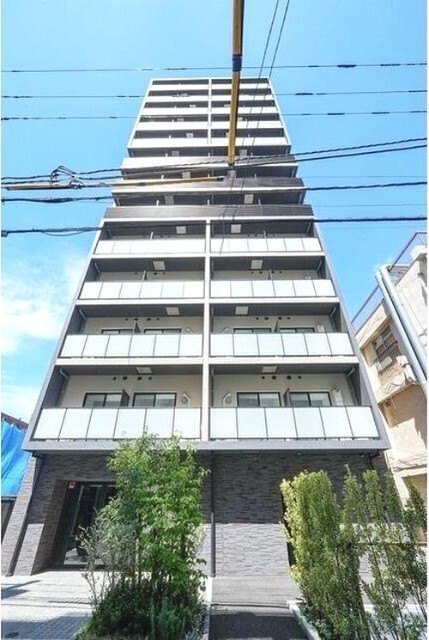 建物外観　オートロック完備