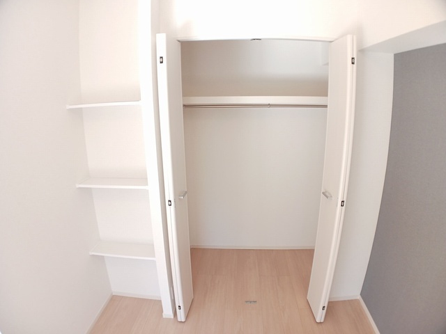 収納　同物件他部屋写真 反転の場合有現況優先