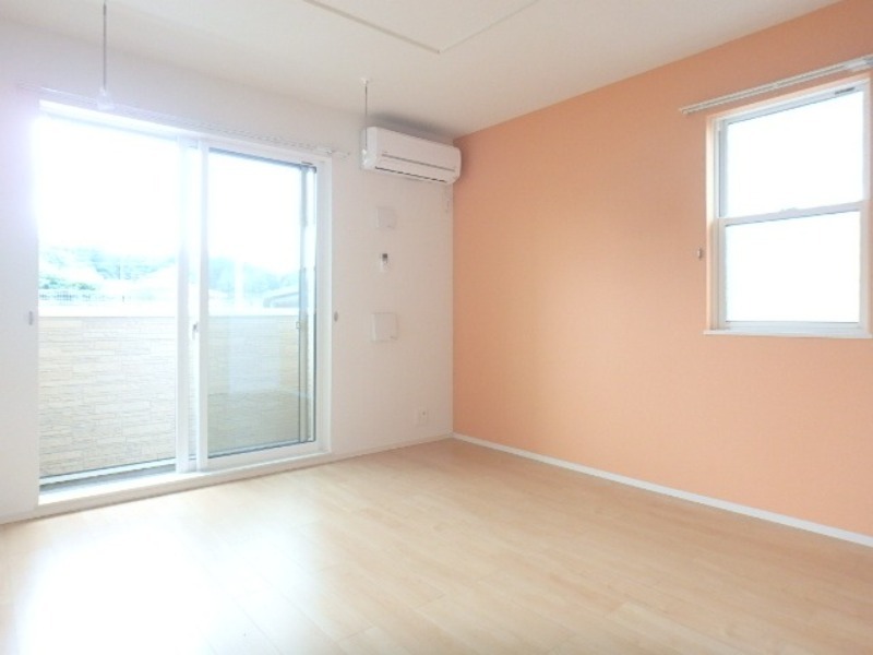 居室・リビング　図面と現状に相違がある場合には現状を優先