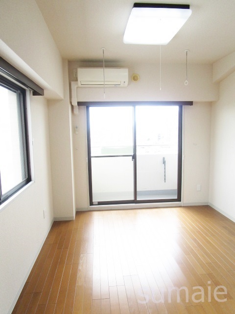 居室・リビング　洋室です☆