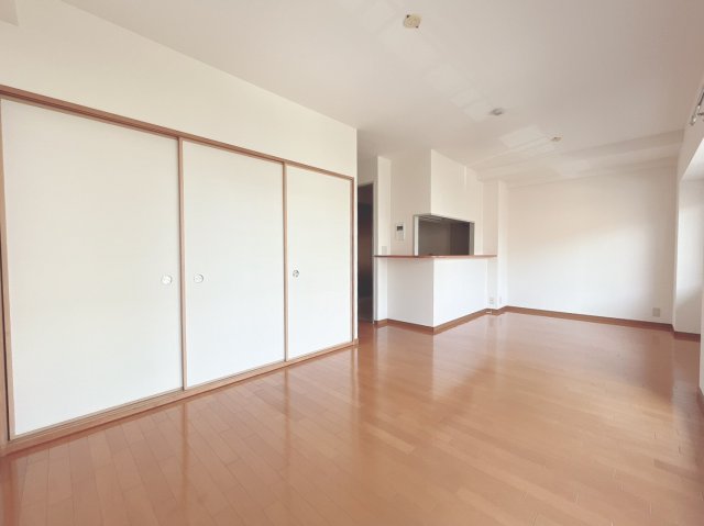 居室・リビング　同物件、別号室の参考写真です。