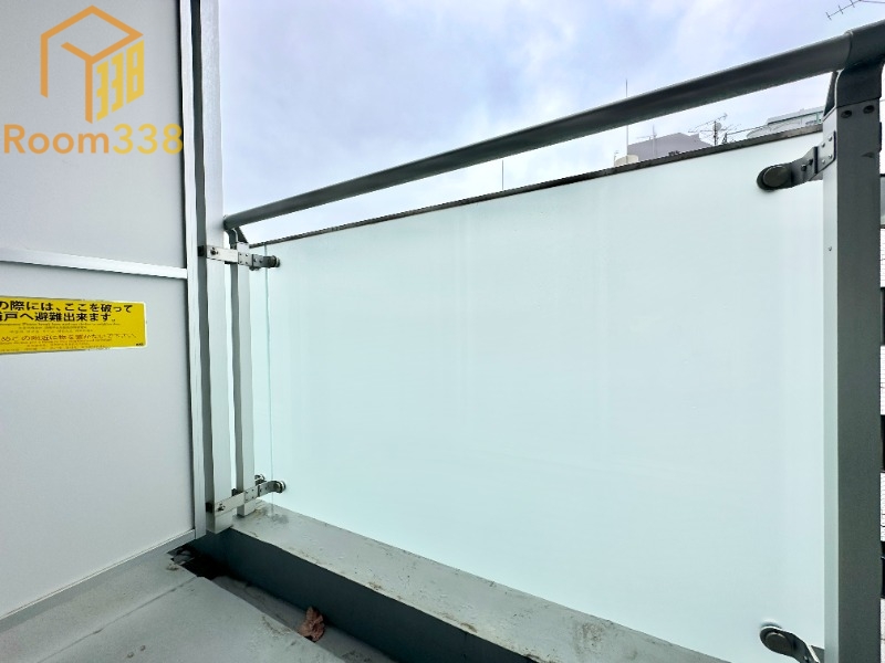 バルコニー　※別部屋※現況優先