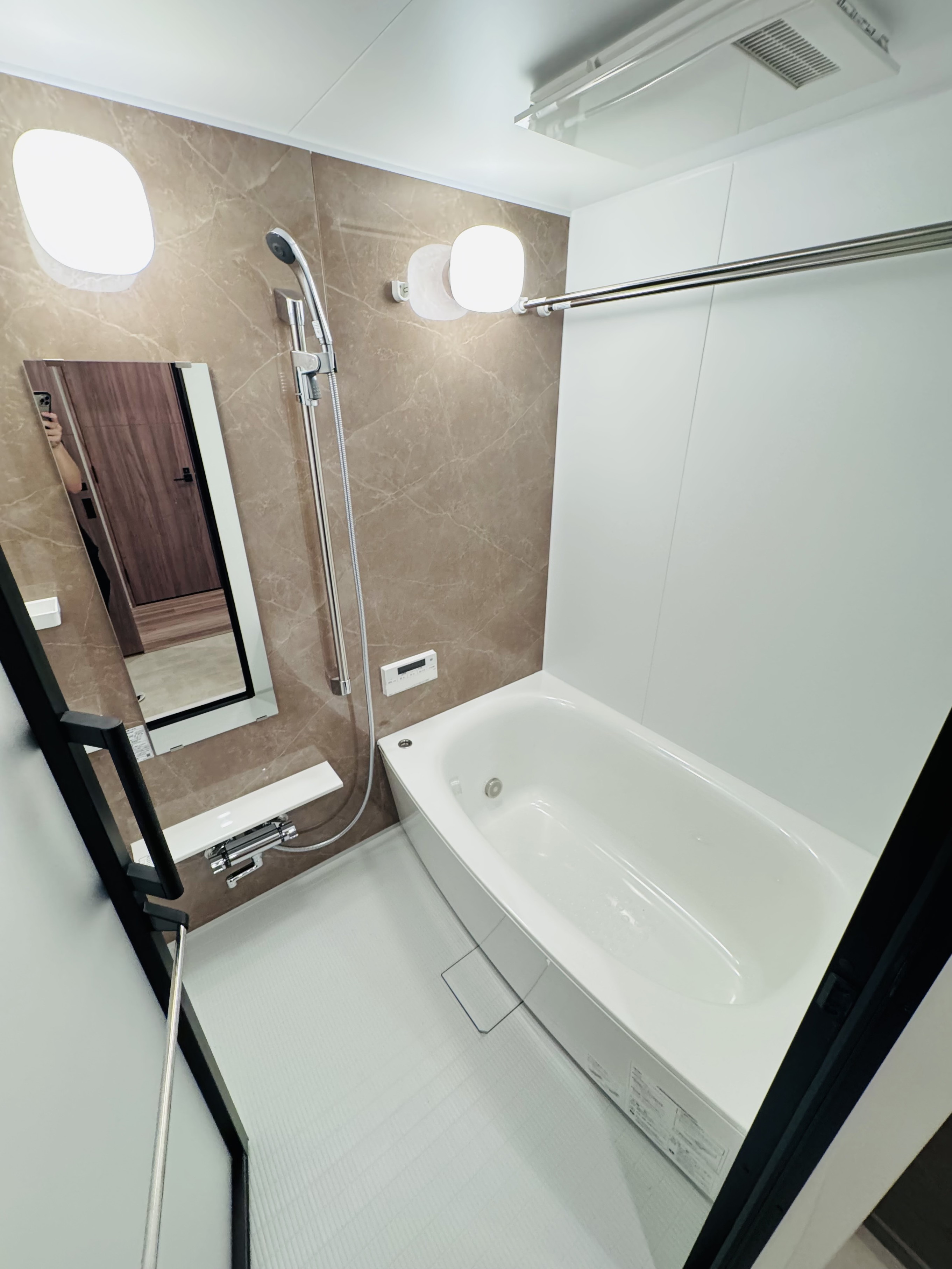 バス・シャワールーム