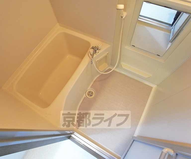 バス・シャワールーム　お風呂です。