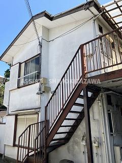 建物外観　お電話でお問い合わせ頂きますとスムーズに対応可能です＾＾