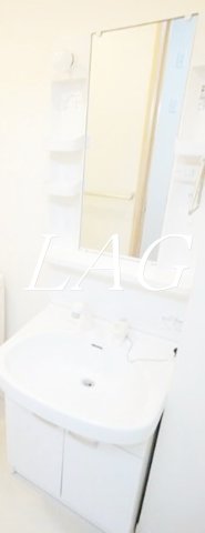 洗面設備　洗面台です。