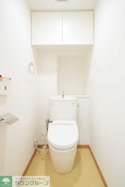 トイレ　※写真は同タイプ住戸です。