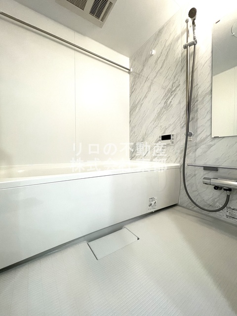 バス・シャワールーム　追焚＆浴室乾燥機付バス♪