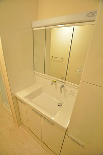 洗面設備　洗面脱衣所/シャワー付き洗面台