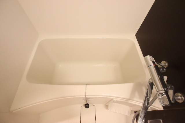 バス・シャワールーム　※別室の参考写真の為、現況優先です。