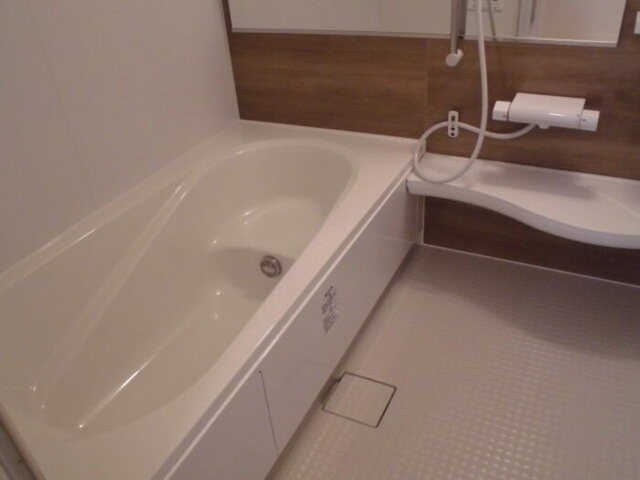 バス・シャワールーム　浴室