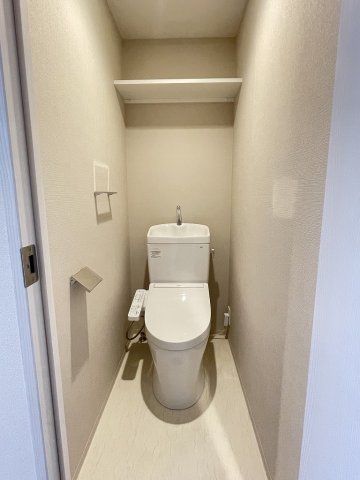 トイレ　別号室参考写真