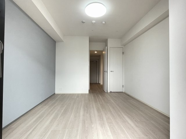 居室・リビング　別号室参考写真