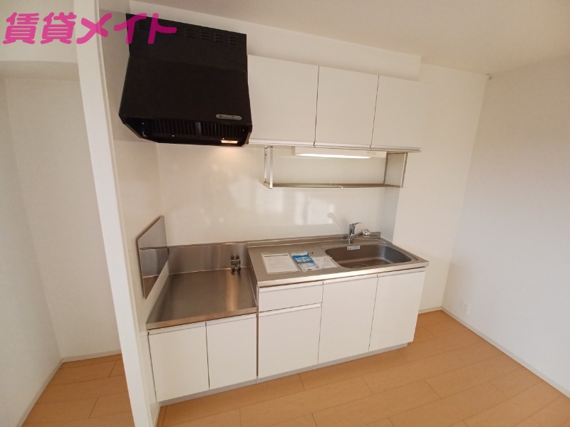キッチン　同型参考写真です