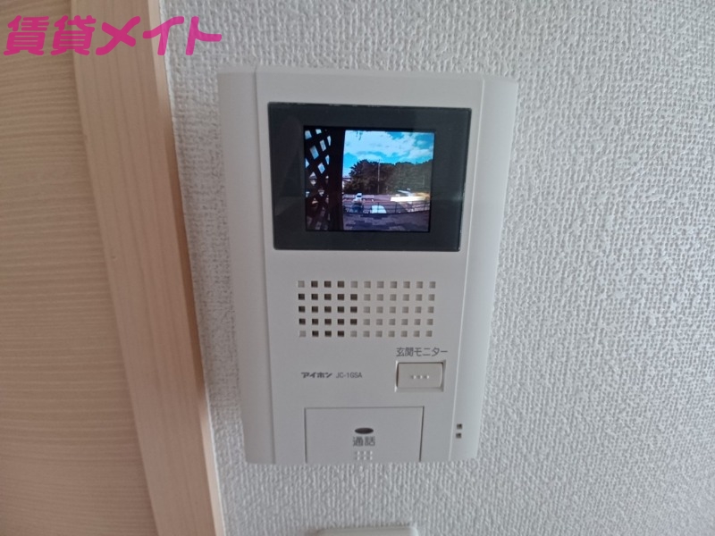 セキュリティ　同型参考写真です