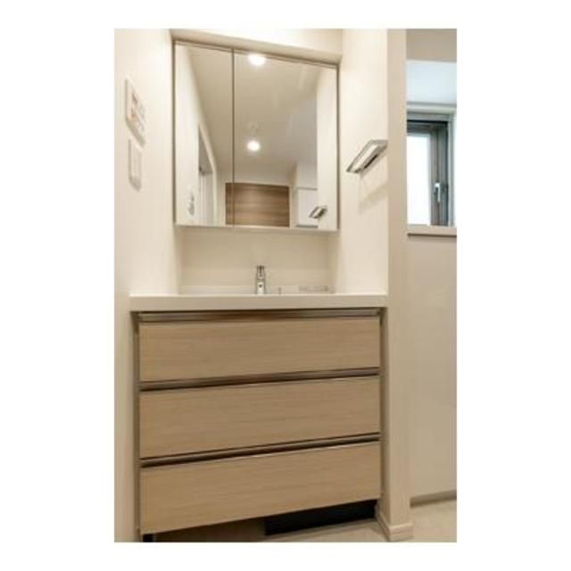 洗面設備　※写真は同タイプ住戸です。