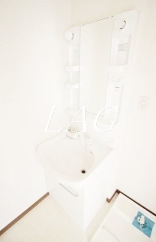 洗面設備　洗面台です。