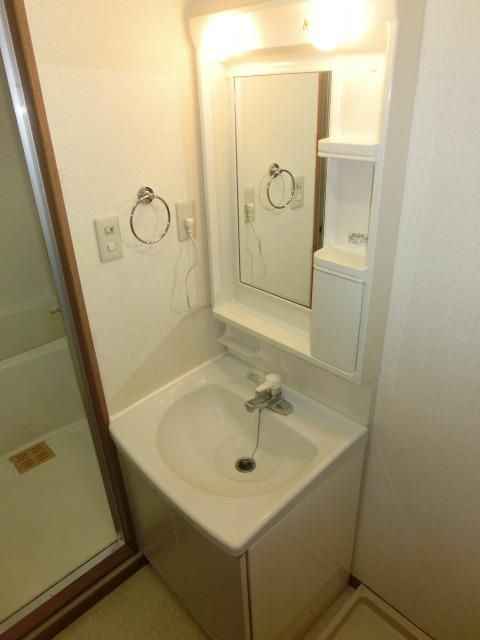 洗面設備　独立洗面台