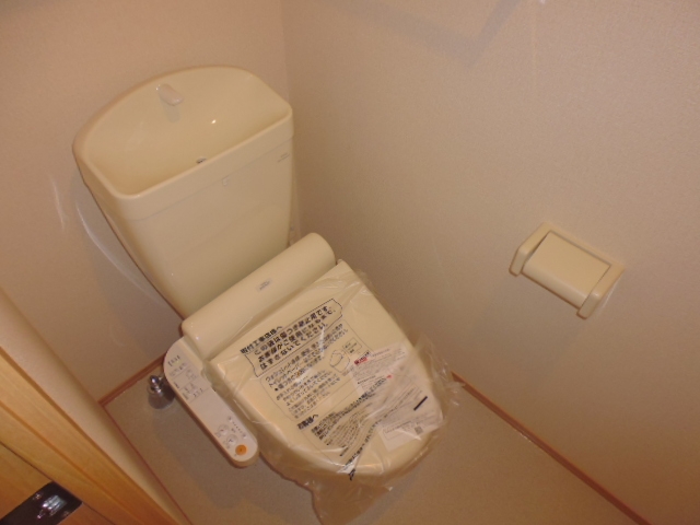 トイレ　シャワー付きトイレ