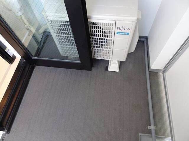 バルコニー　バルコニー付きです