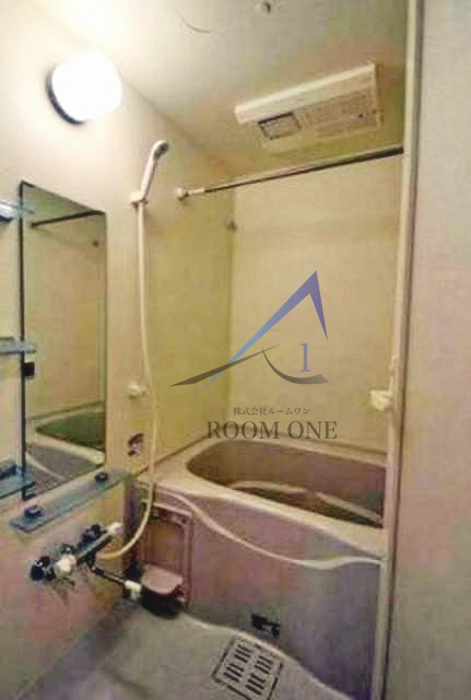 バス・シャワールーム　お風呂です。