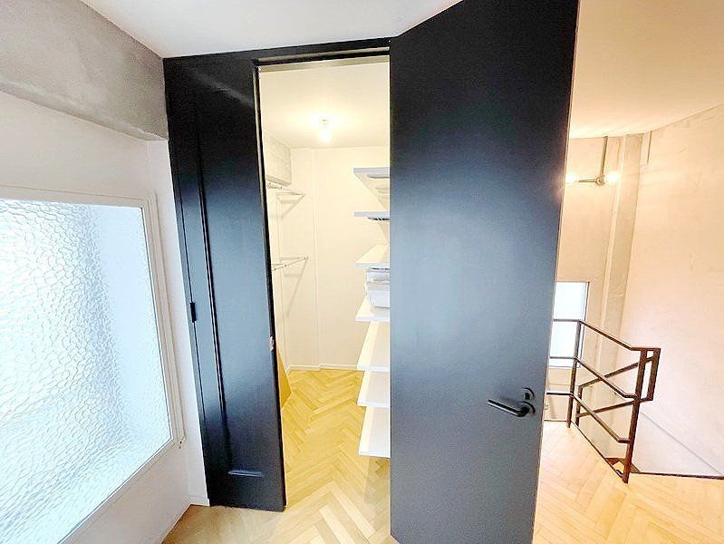 収納　■エアコン■24時間換気システム■ダウンライト■２面採光