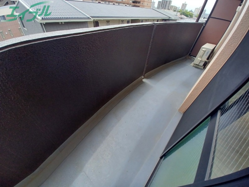 バルコニー　同型参考写真