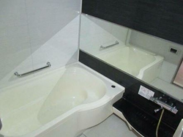 バス・シャワールーム　別部屋参考画像