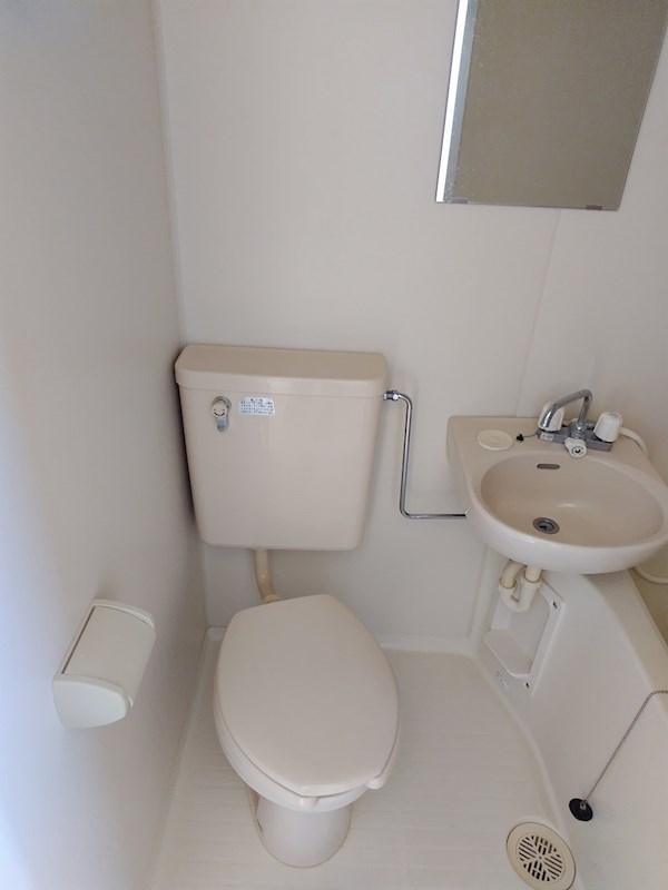 トイレ　別部屋参考写真