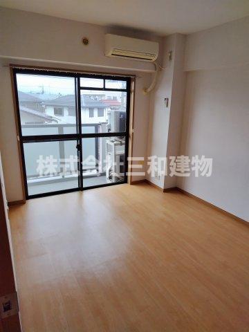 その他部屋・スペース　同間取り別室の参考写真です