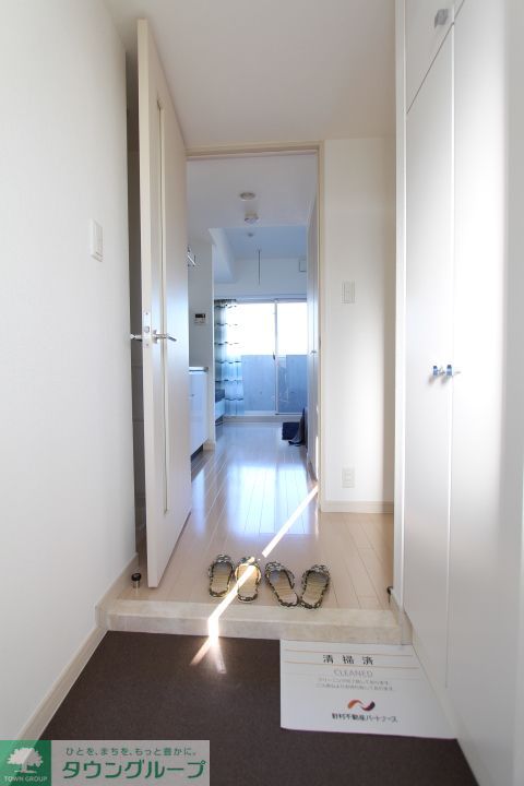 玄関　※参考写真