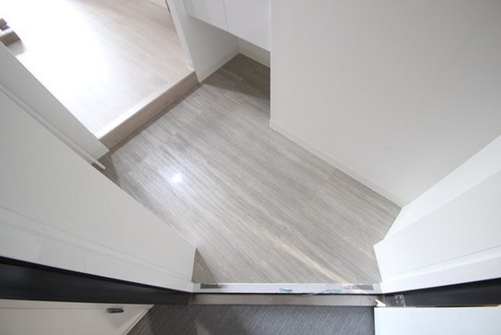 玄関　※別部屋の写真です