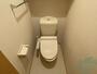 トイレ　トイレはウォシュレット付きなので嬉しいですね。