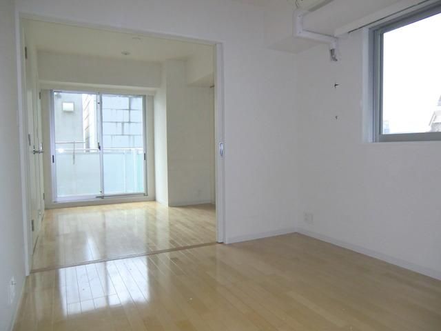 居室・リビング　リビング７．８帖