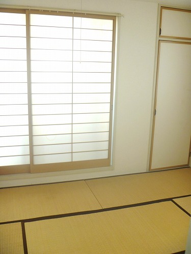 その他部屋・スペース　和6帖（北側）