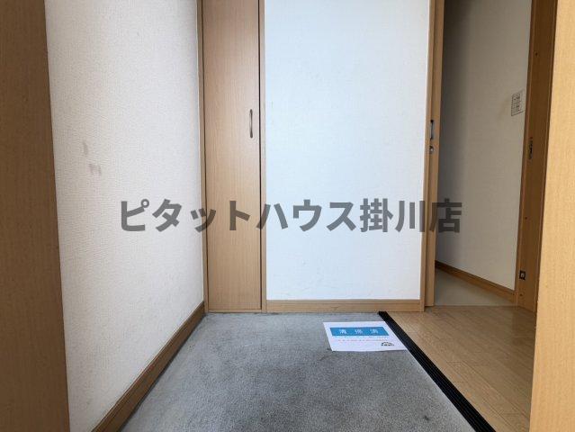 天竜浜名湖鉄道 円田駅 徒歩22分 2階建 築17年の玄関写真