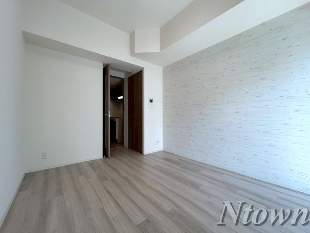 居室・リビング　こちらの居間で趣味の時間をお楽しみください