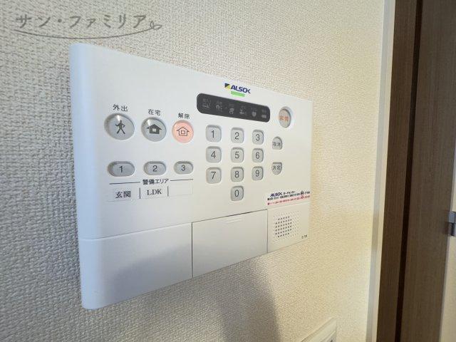 セキュリティ　同一物件別部屋写真