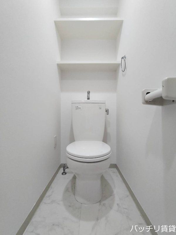 トイレ　※同型タイプ写真の為、現状優先。初期費用分割可能