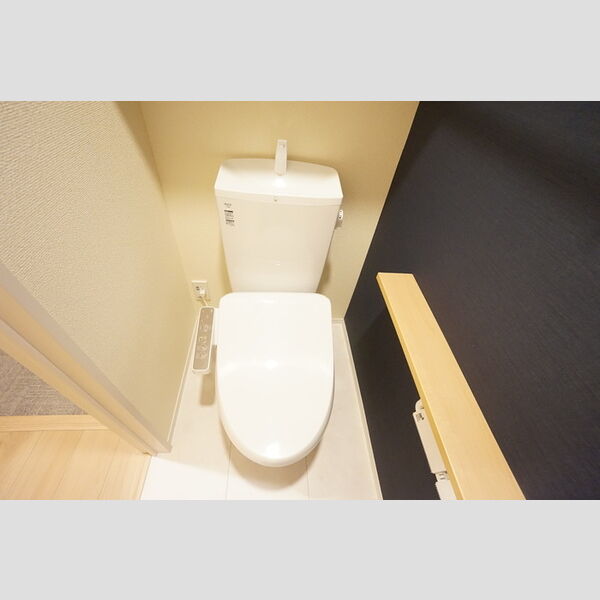 トイレ　トイレ温水洗浄暖房便座