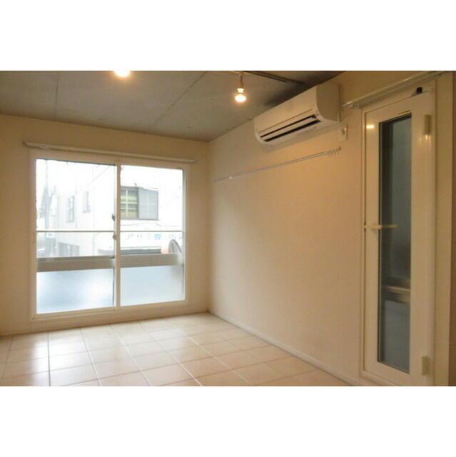 居室・リビング　?