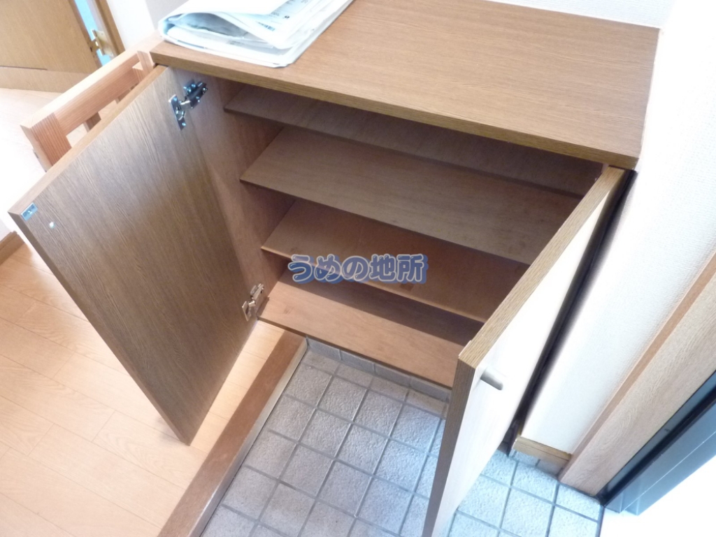 収納　靴箱