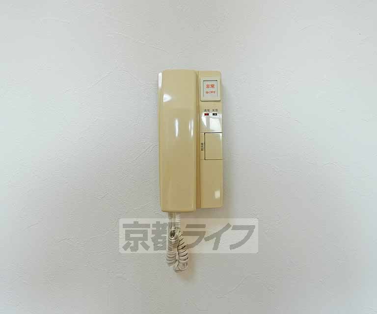 セキュリティ　ＴＶモニターはついておりません