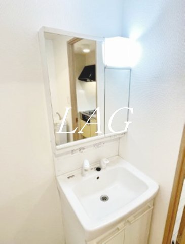 洗面設備　洗面台です。