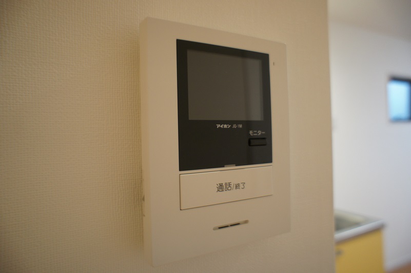 セキュリティ　モニター付インターホン